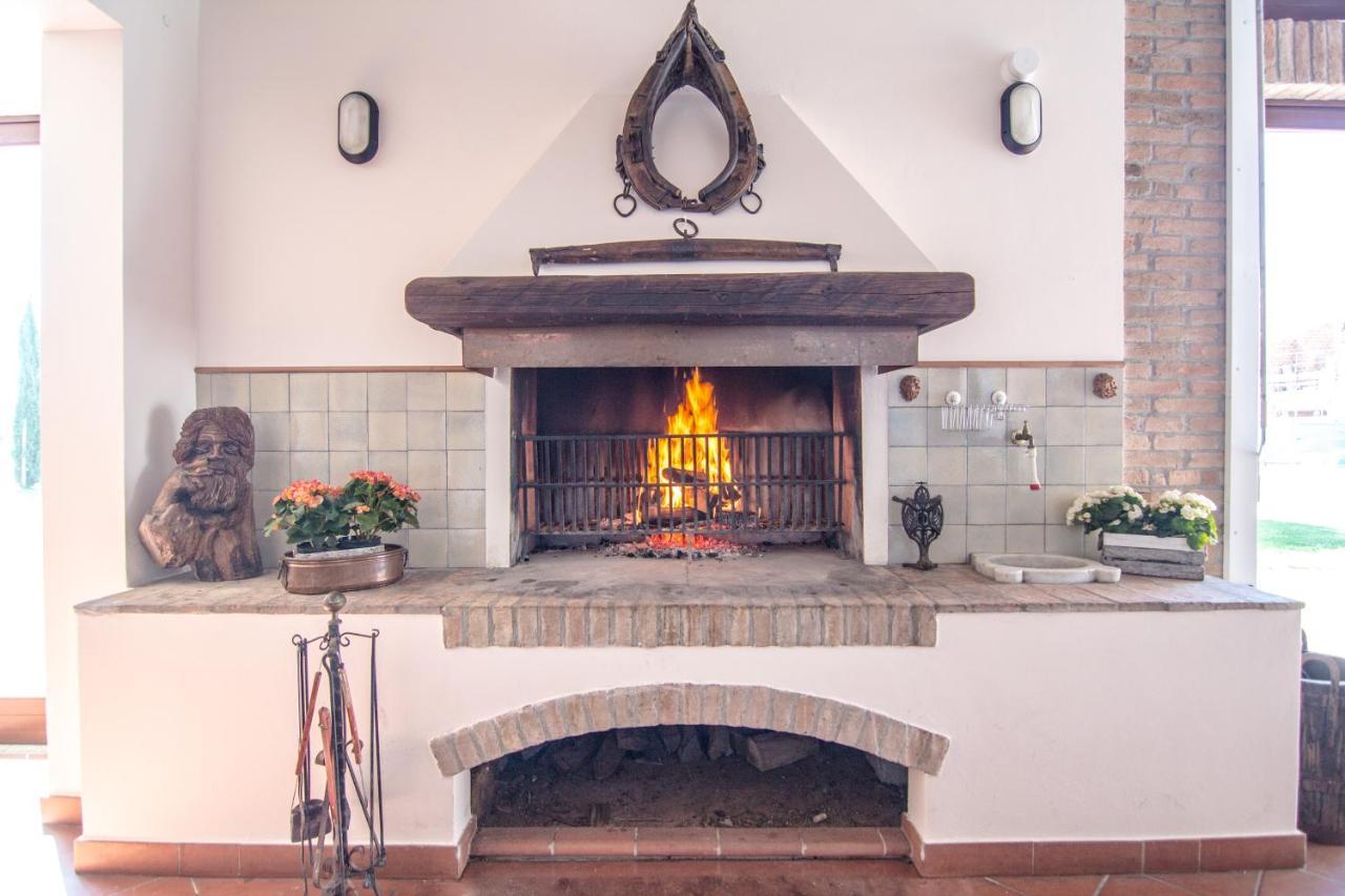 Casolare La Quercia Βίλα Correzzola Εξωτερικό φωτογραφία